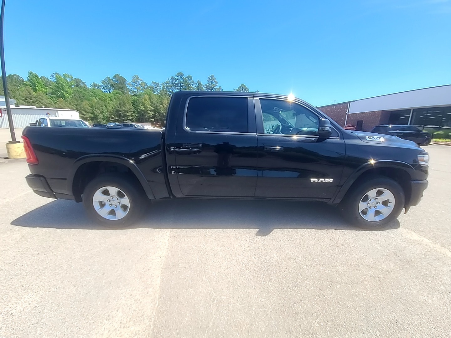 2025 Ram 1500 Big Horn Diamond Black Crystal Pearlcoat at Griffin CDJR