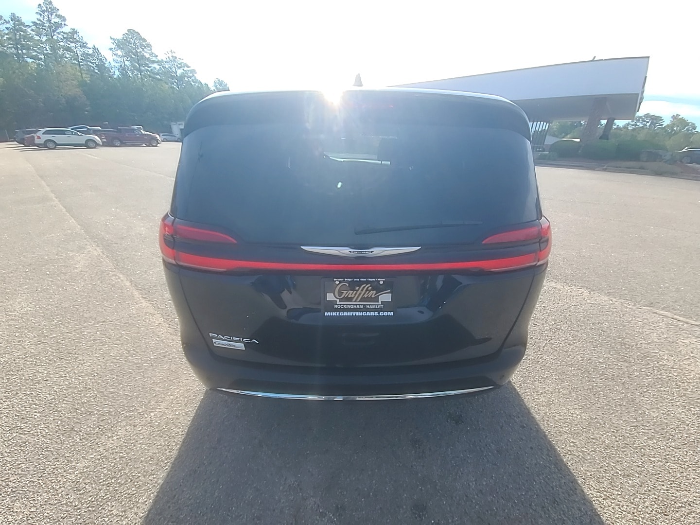 2023 Chrysler Pacifica Touring L Brilliant Black Crystal Pearlcoat at Griffin CDJR