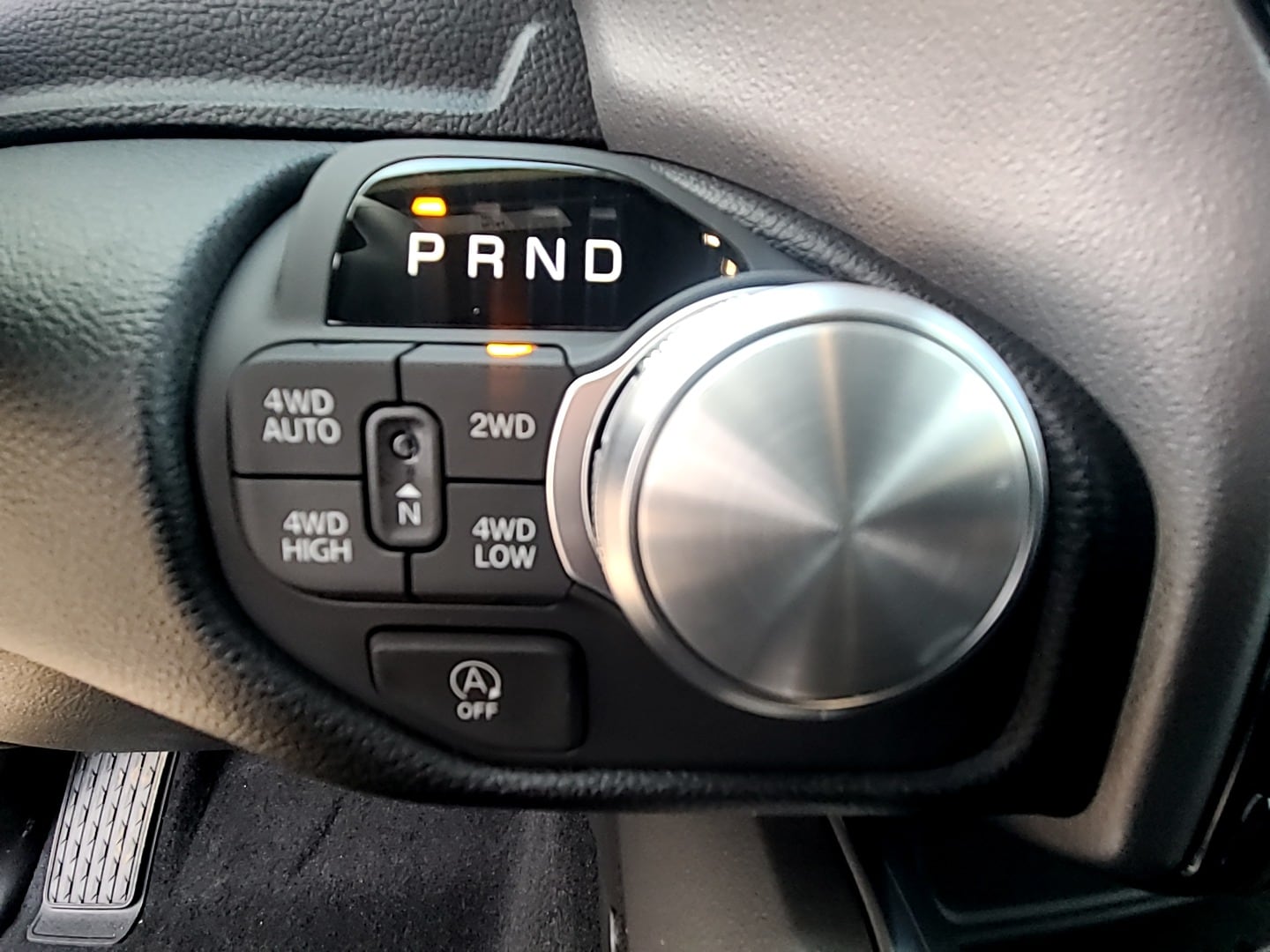 2026 Ram 1500 LARAMIE CREW CAB 4X4 5'7 BOX Diamond Black Crystal Pearlcoat at Griffin CDJR