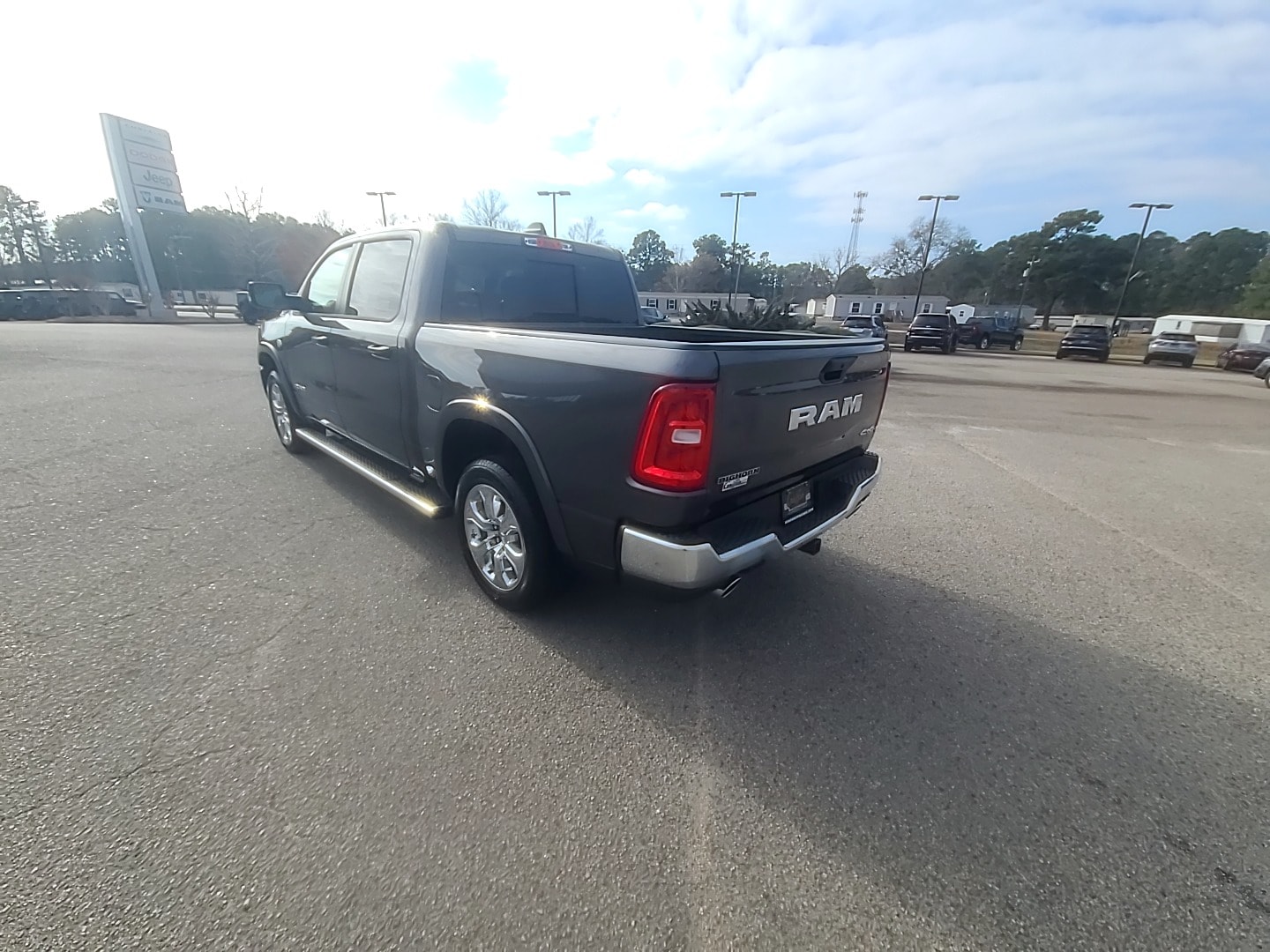 2026 Ram 1500 BIG HORN CREW CAB 4X4 5'7 BOX Granite Crystal at Griffin CDJR