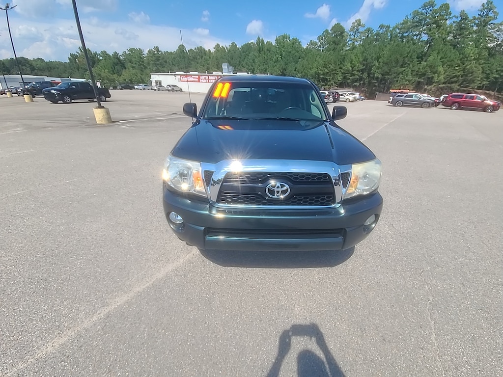 Used 2011 Toyota Tacoma PreRunner Crew Cab Pickup