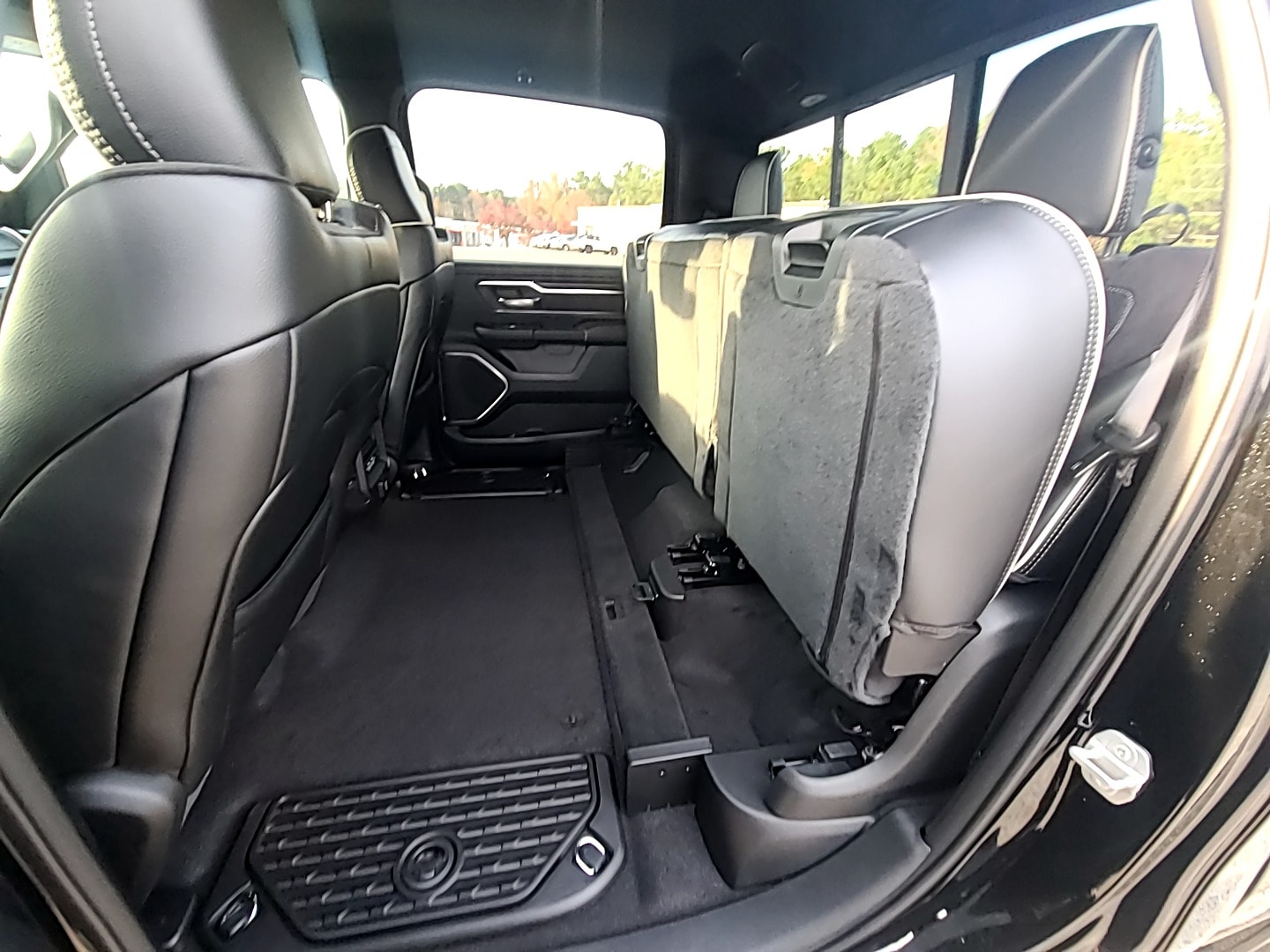 2026 Ram 1500 LARAMIE CREW CAB 4X4 5'7 BOX Diamond Black Crystal Pearlcoat at Griffin CDJR