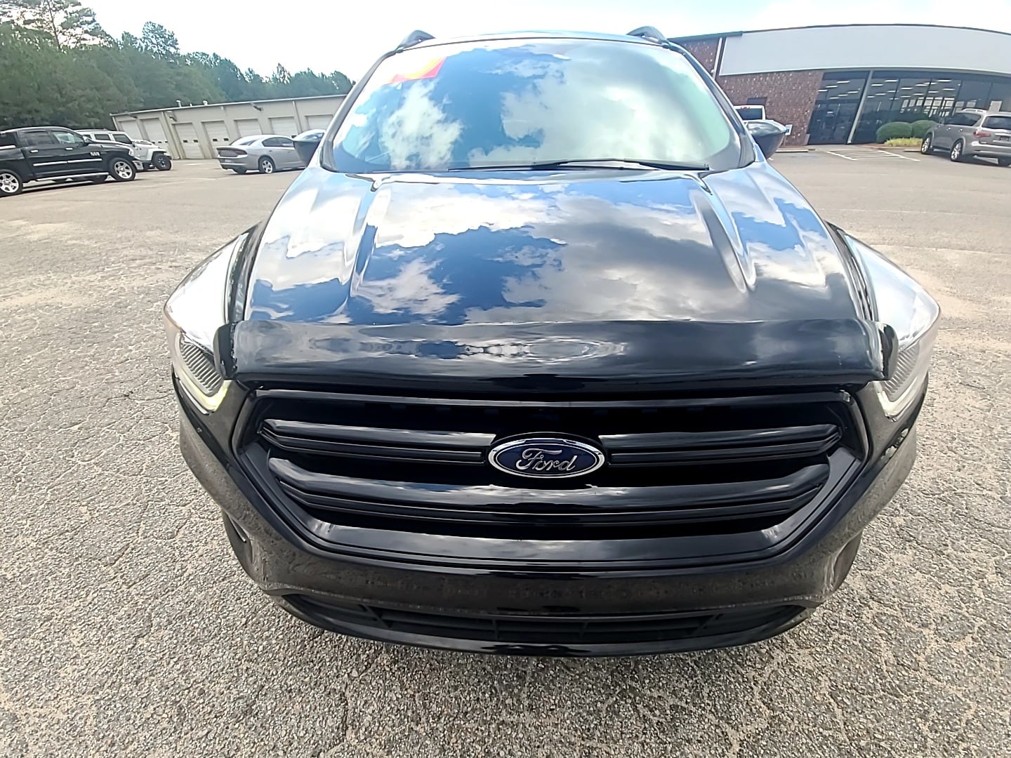 Used 2019 Ford Escape SE with VIN 1FMCU9GD6KUA28357 for sale in Hamlet, NC