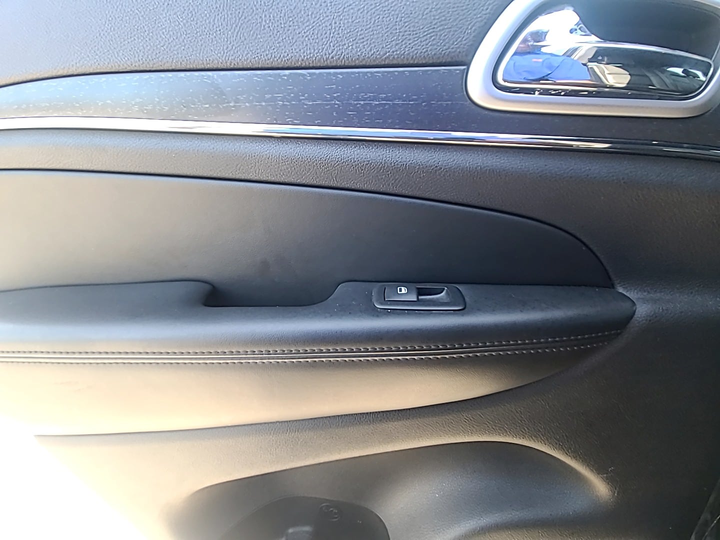 2018 Jeep Grand Cherokee Limited Diamond Black Crystal Pearlcoat at Payless Car Sales