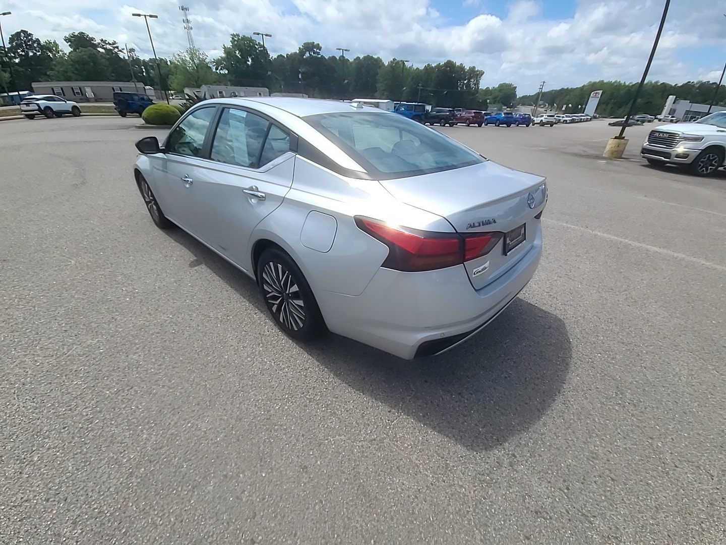 2024 Nissan Altima 2.5 SV Brilliant Silver Metallic at Griffin Nissan