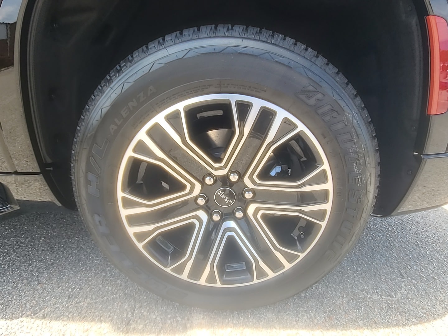 2026 Jeep Grand Wagoneer 4X2 High Gloss Black at Griffin CDJR