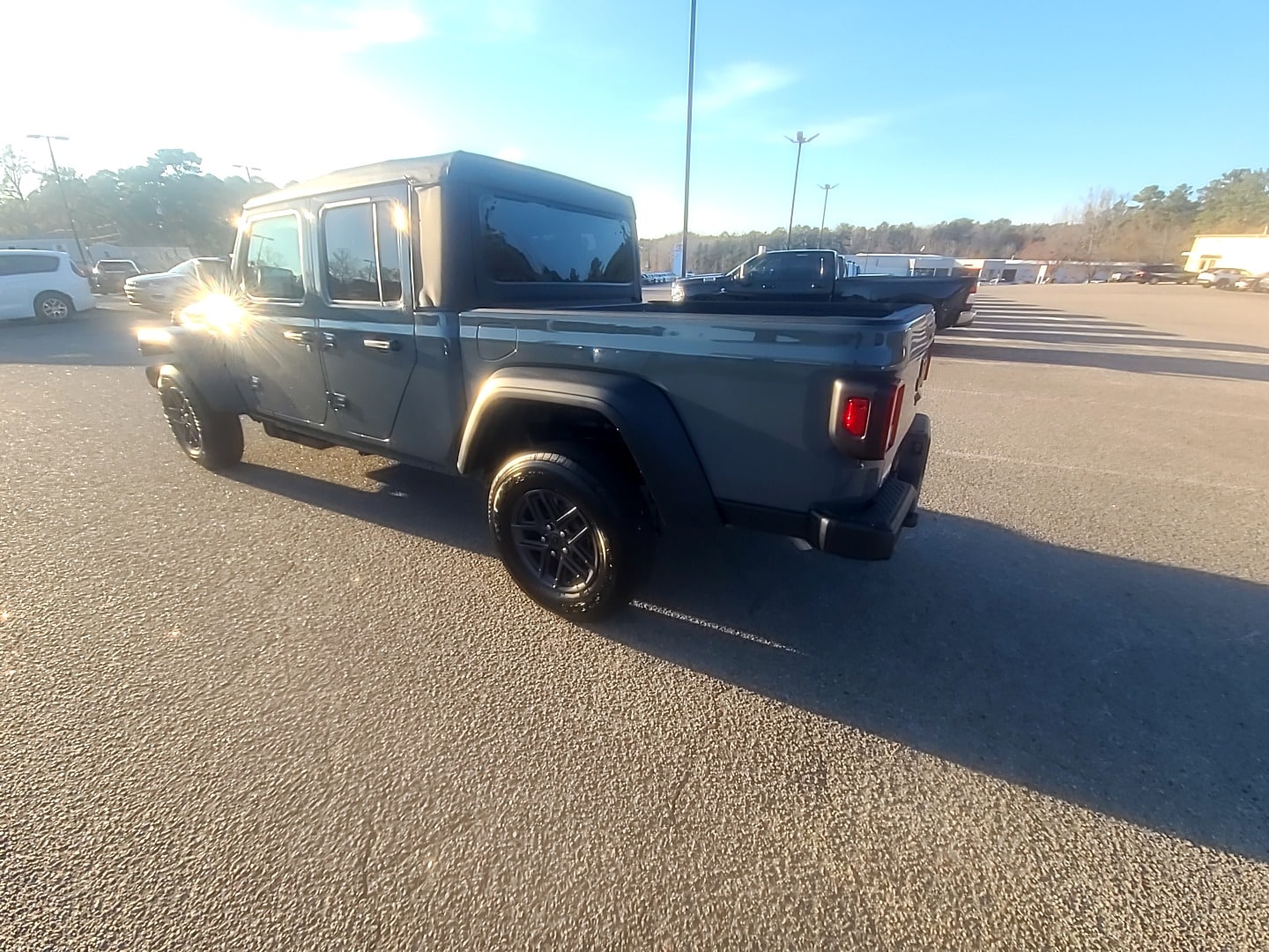 2026 Jeep Gladiator SPORT S 4X4 anvil clearcoat at Griffin CDJR