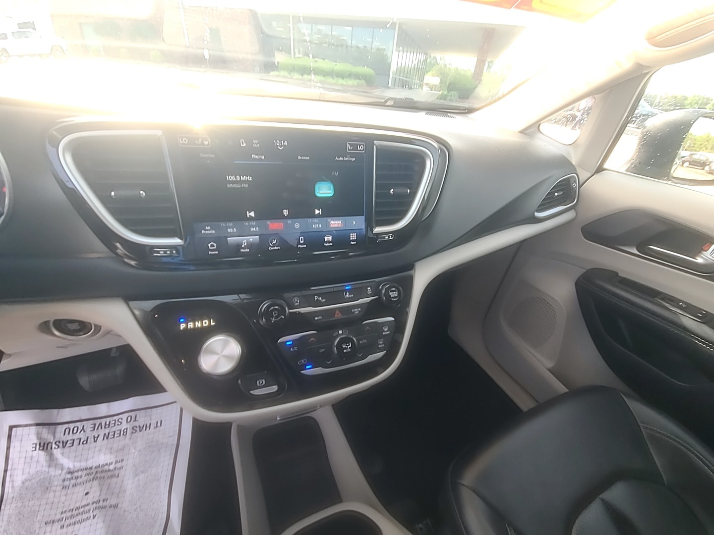 2023 Chrysler Pacifica Touring L Brilliant Black Crystal Pearlcoat at Griffin CDJR