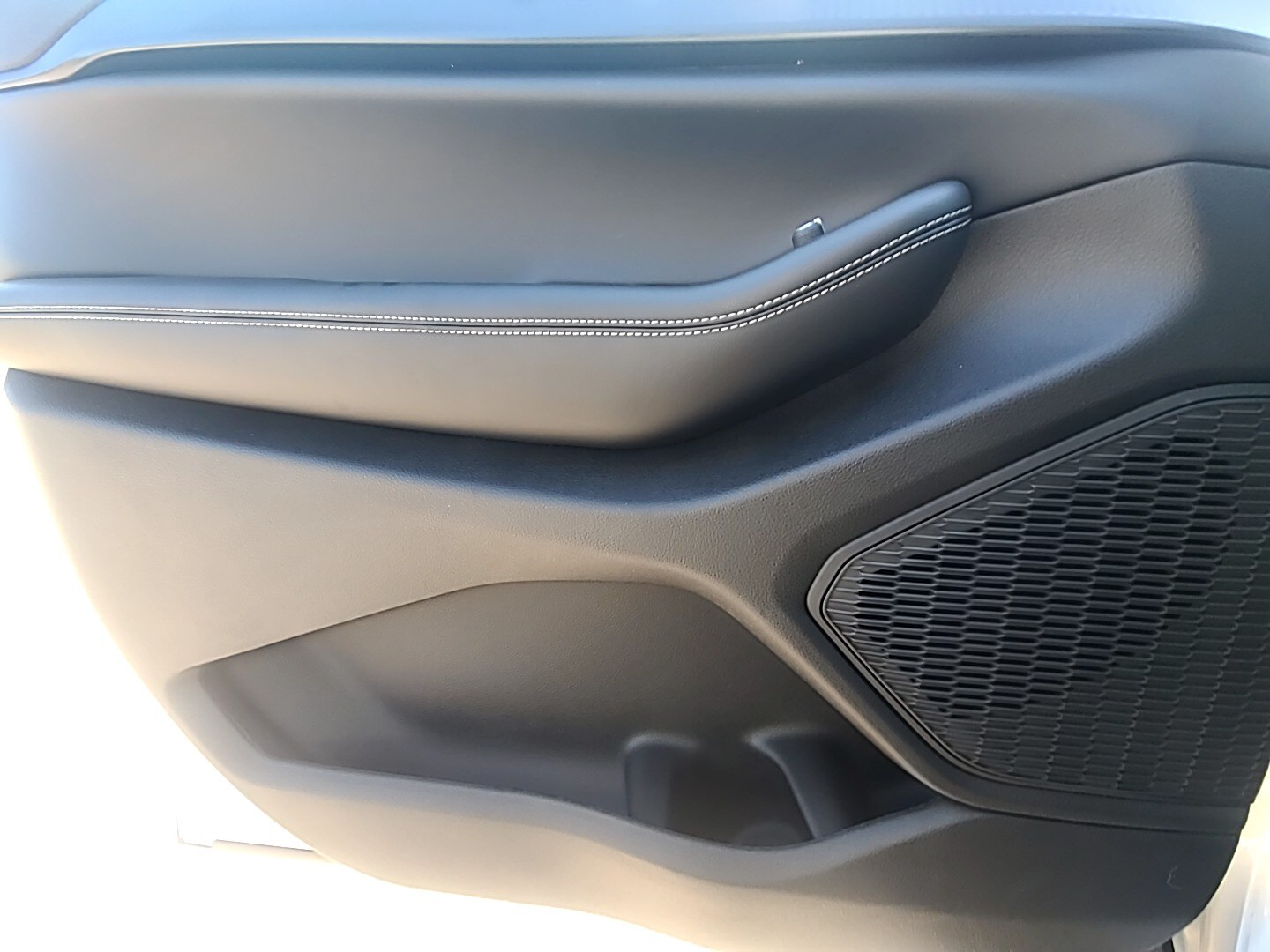 2025 Jeep Grand Cherokee L ALTITUDE X 4X2 Silver Zynith at Griffin CDJR