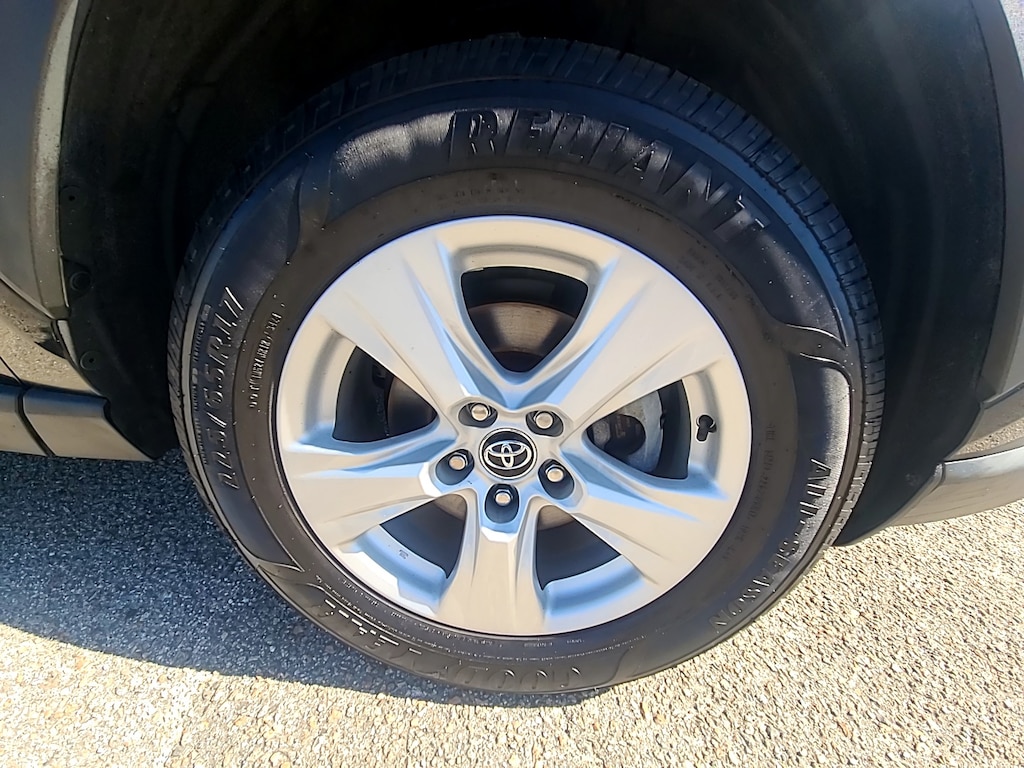 Used 2021 Toyota RAV4 Sport Utility