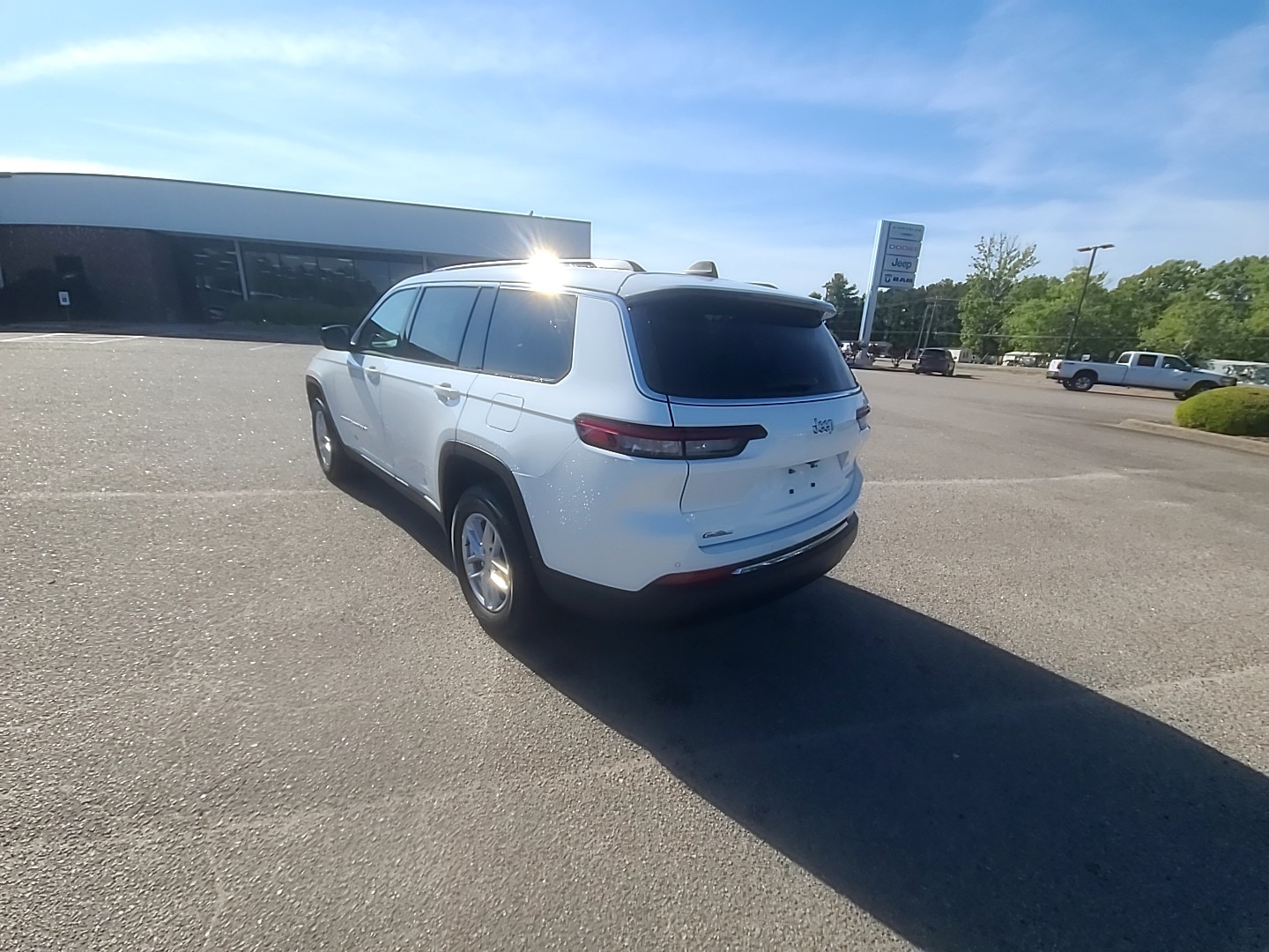 2026 Jeep Grand Cherokee L LAREDO 4X2 Bright White at Griffin CDJR