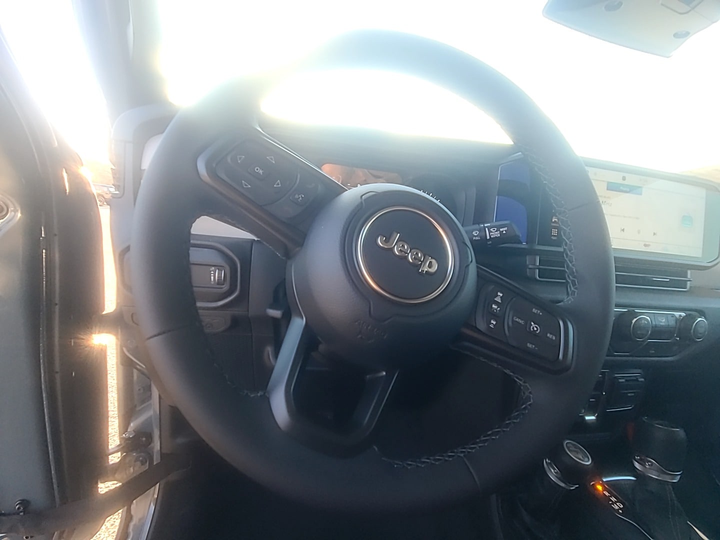 2026 Jeep Gladiator SPORT S 4X4 anvil clearcoat at Griffin CDJR