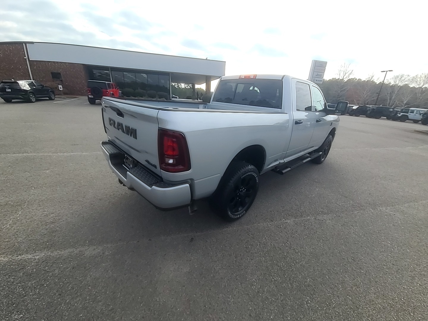 2026 Ram 2500 BLACK EXPRESS CREW CAB 4X4 6'4 BOX Silver Zynith at Griffin CDJR