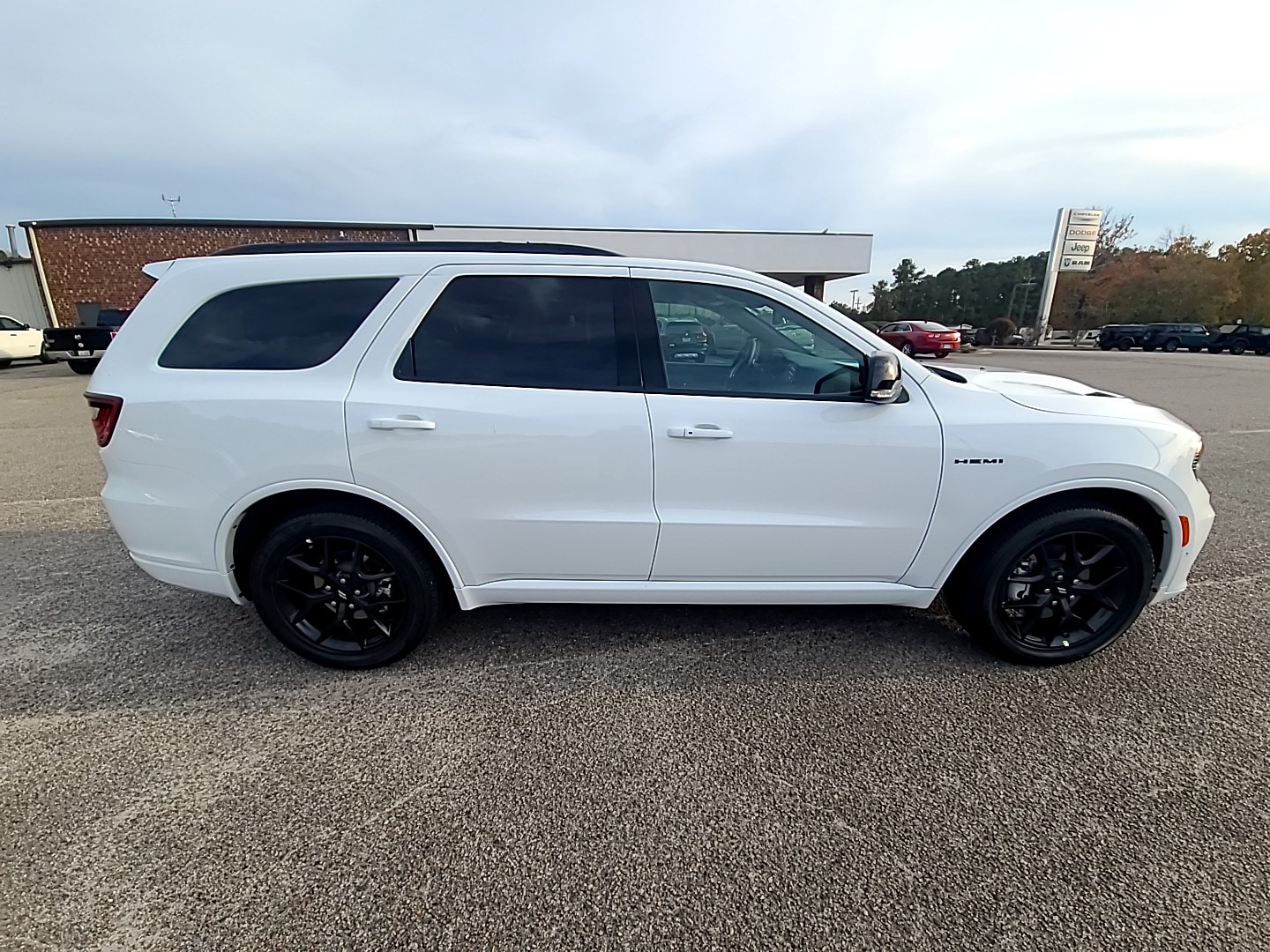 2026 Dodge Durango GT PLUS AWD HEMI V8 - 4