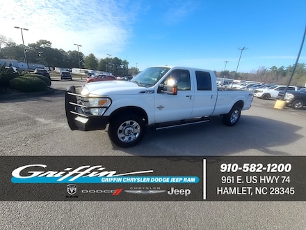 2015 Ford Super Duty F-350 SRW LARIAT FX-4 Crew Cab Pickup