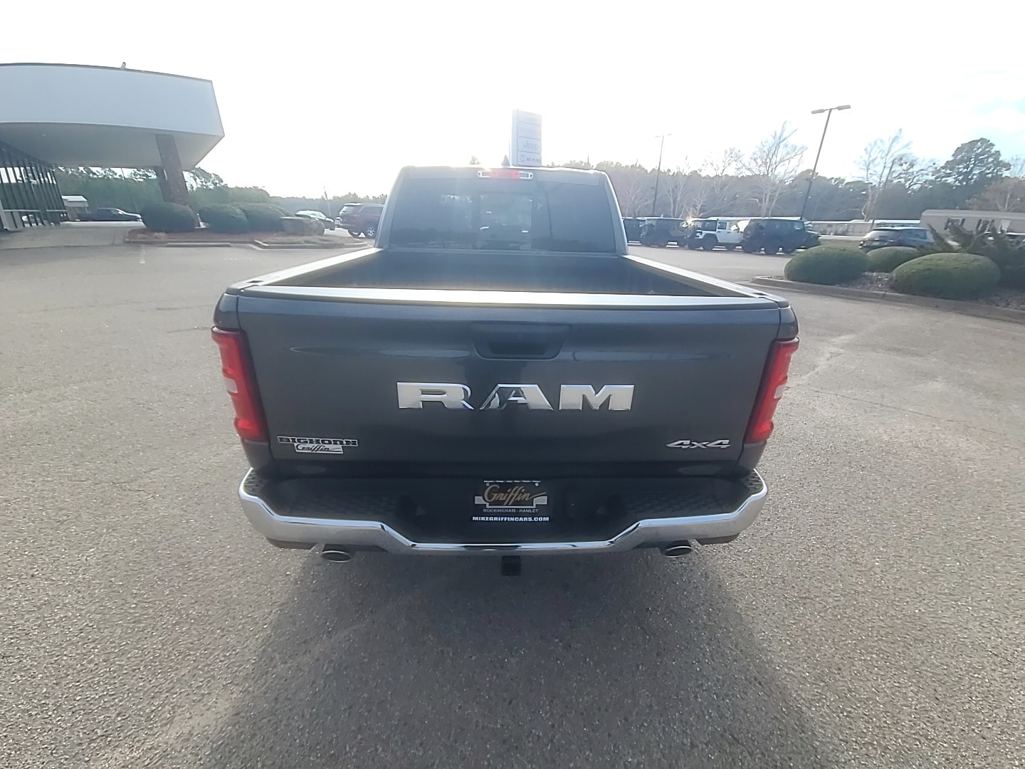 2026 Ram 1500 BIG HORN CREW CAB 4X4 5'7 BOX Granite Crystal at Griffin CDJR