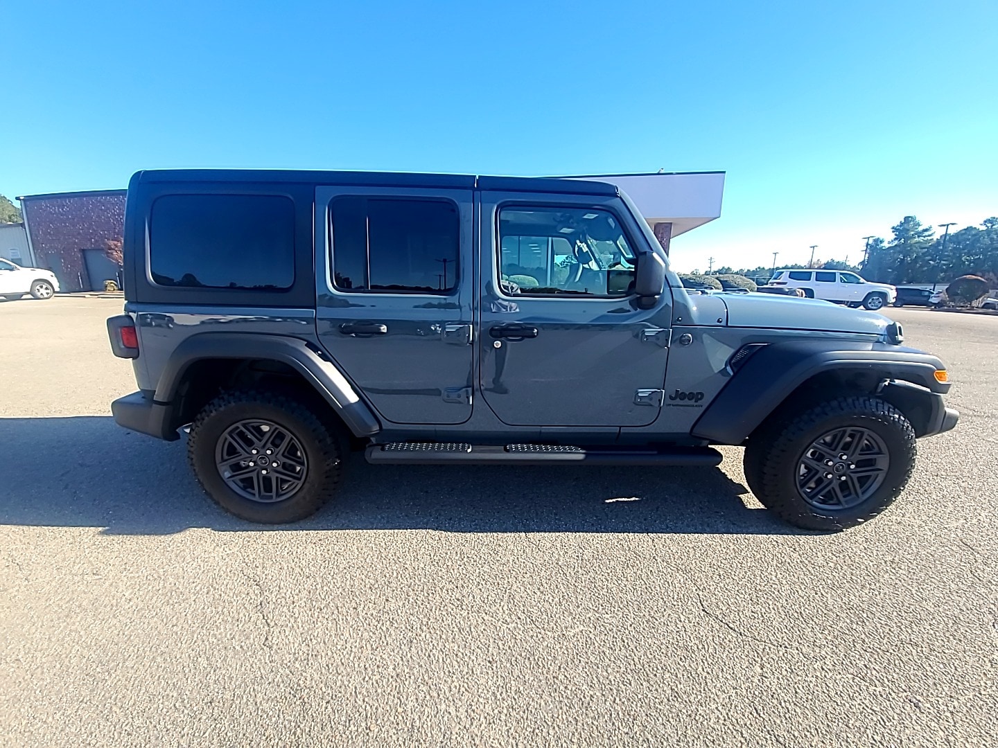 2026 Jeep Wrangler 4-DOOR SPORT S - 5