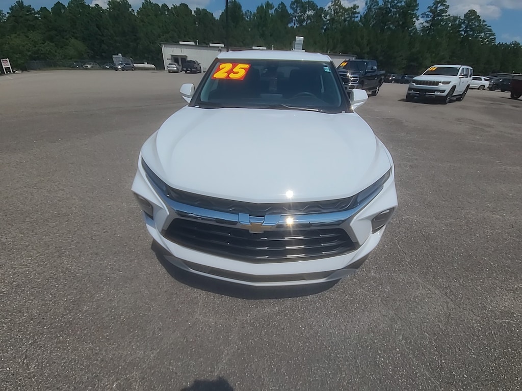Used 2025 Chevrolet Blazer LT Sport Utility