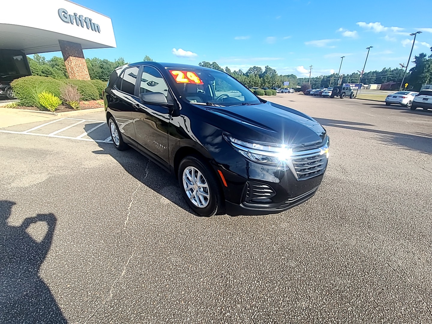 2024 Chevrolet Equinox LS - 3