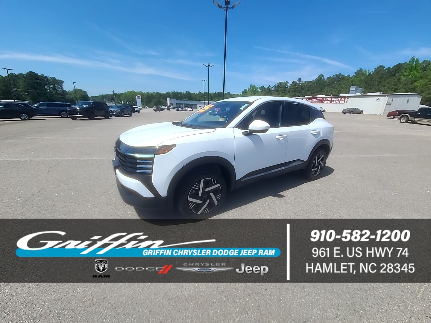 2025 Nissan Kicks SV - 0