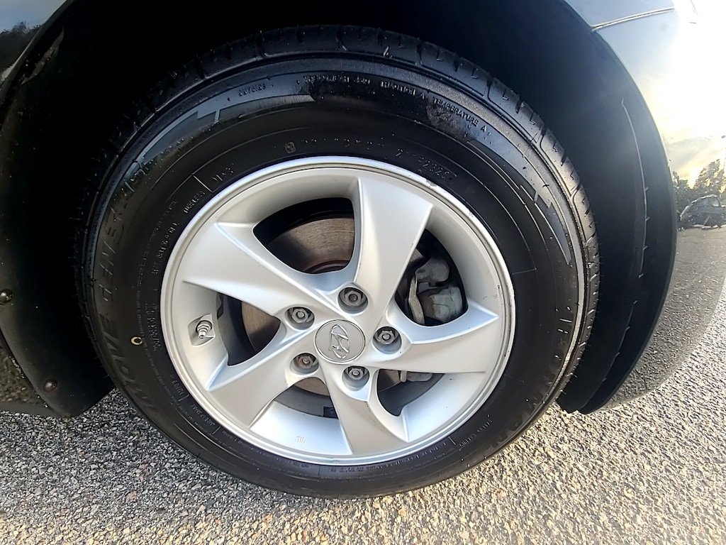 Used 2015 Hyundai Elantra SE Car