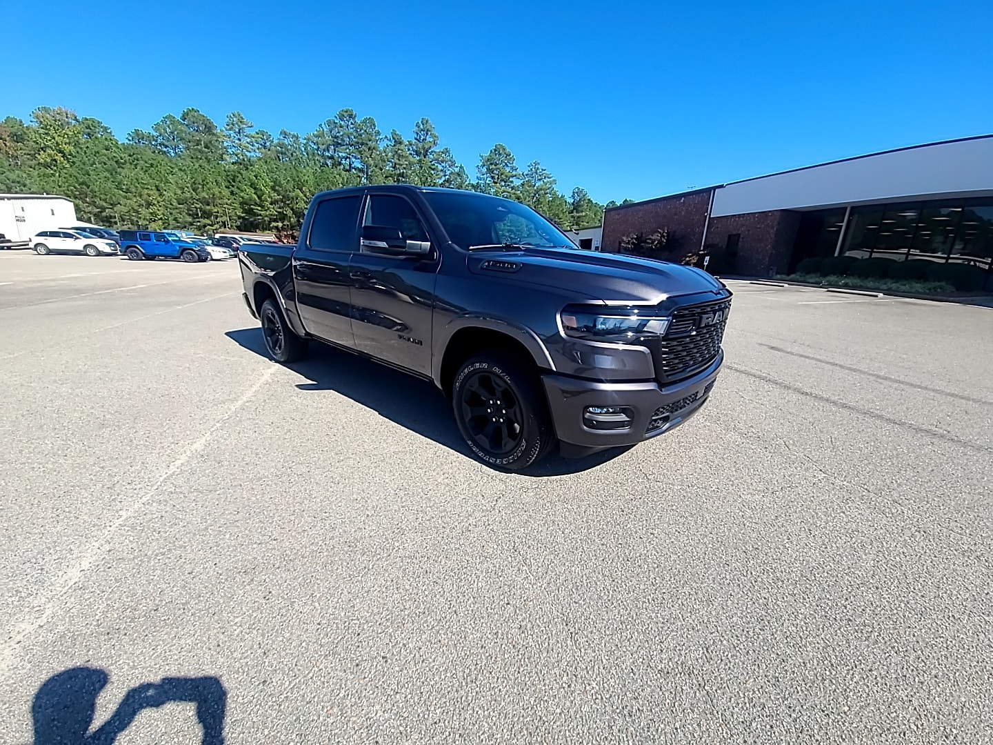2026 Ram 1500 BIG HORN CREW CAB 4X4 5'7 BOX Granite Crystal at Griffin CDJR