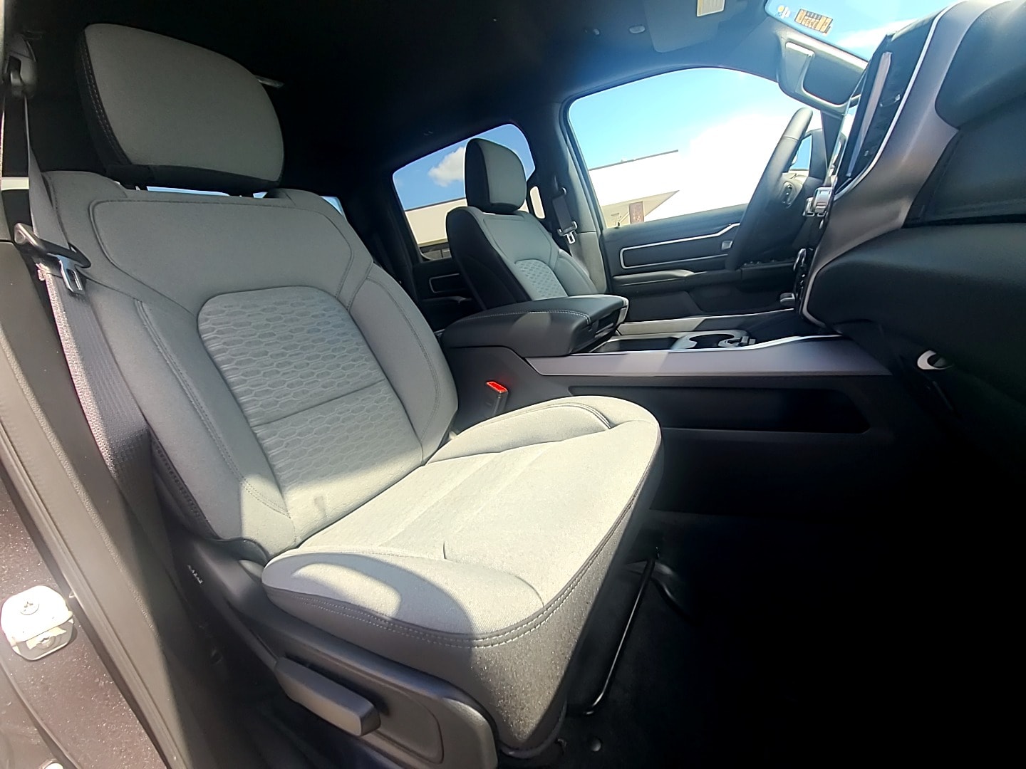 2026 Ram 1500 LONE STAR CREW CAB 4X4 5'7 BOX - 6