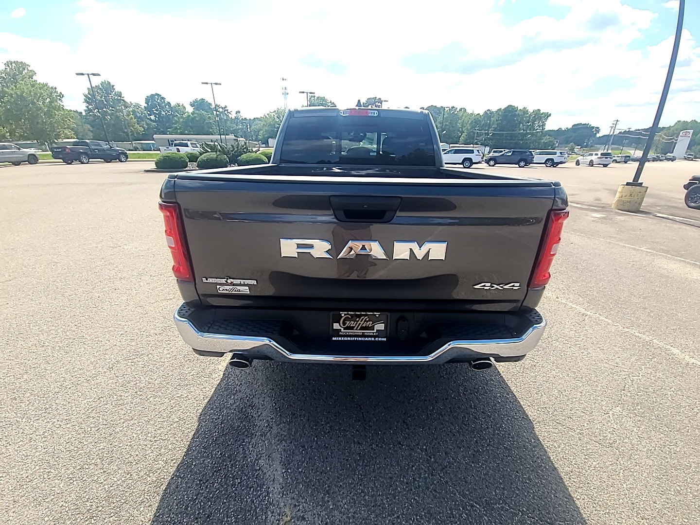 2026 Ram 1500 LONE STAR CREW CAB 4X4 5'7 BOX Granite Crystal at Griffin CDJR