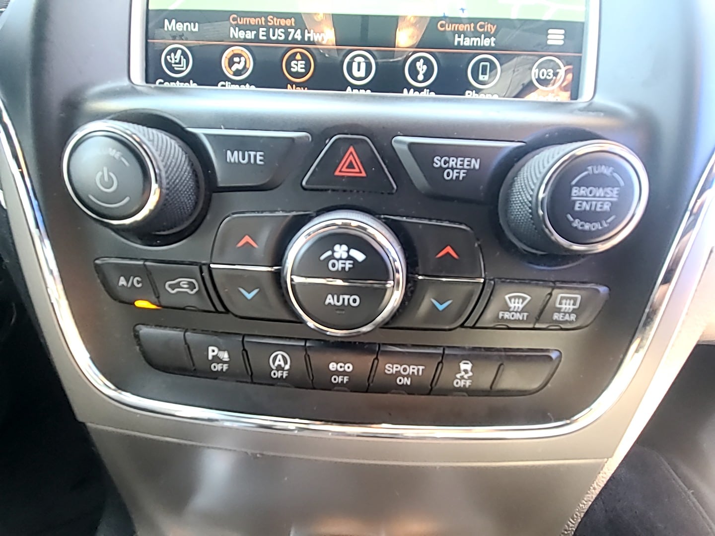 2018 Jeep Grand Cherokee Limited Diamond Black Crystal Pearlcoat at Payless Car Sales