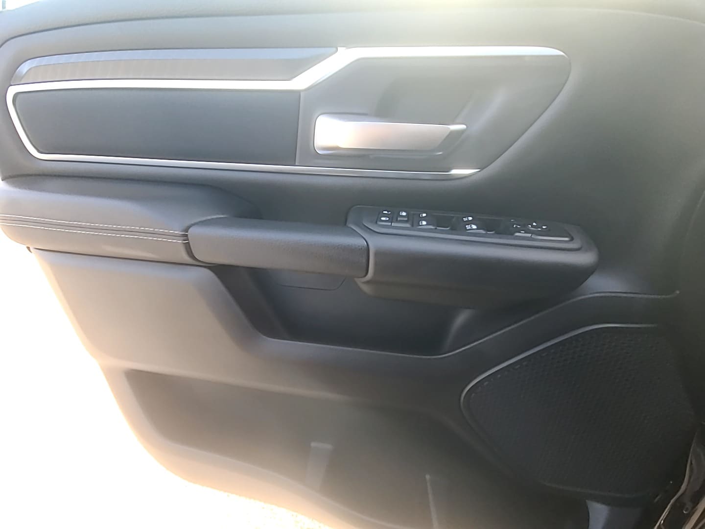 2026 Ram 1500 BIG HORN CREW CAB 4X2 5'7 BOX Diamond Black Crystal Pearlcoat at Griffin CDJR