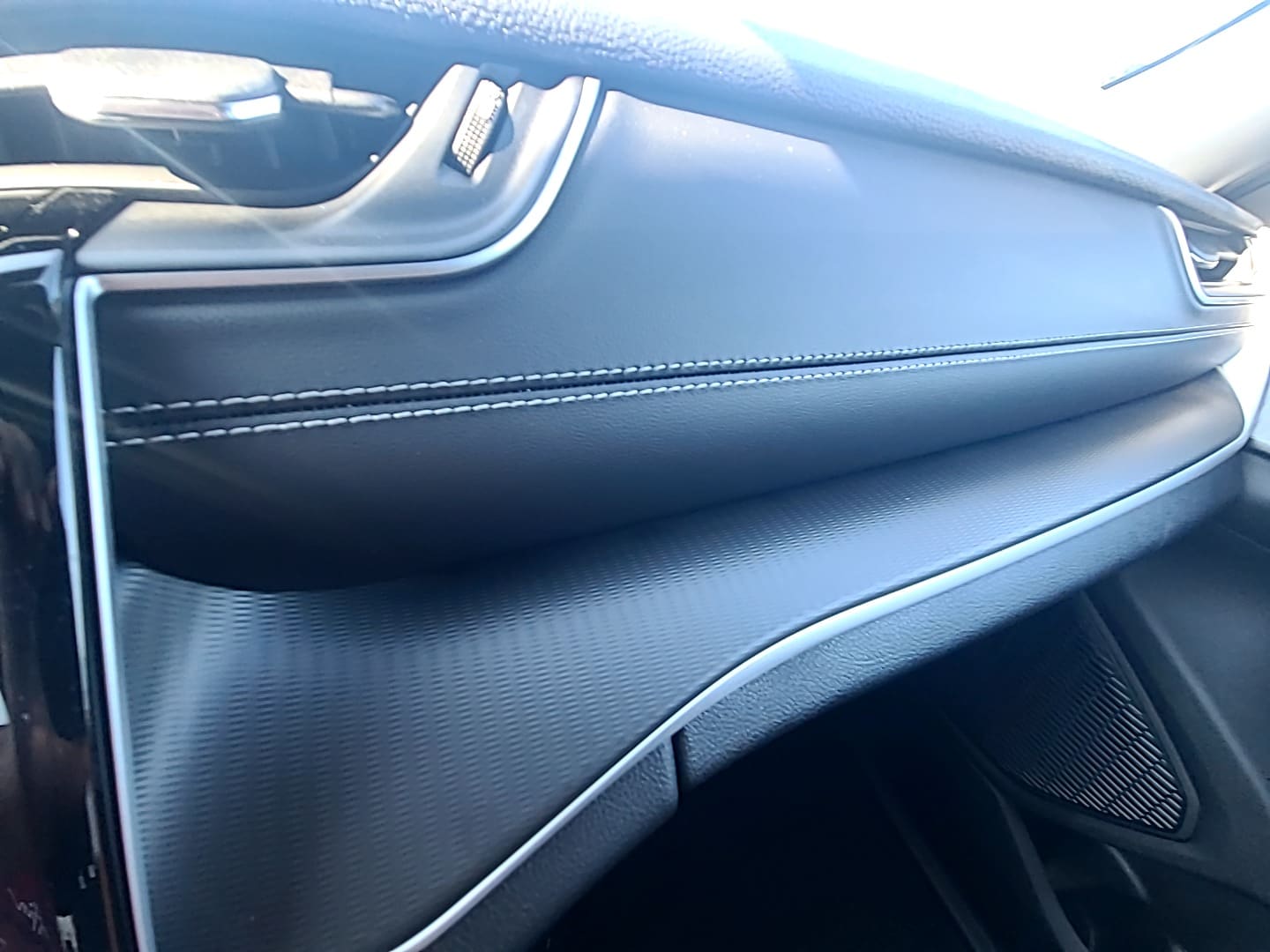 2025 Jeep Grand Cherokee LAREDO X 4X2 Bright White at Griffin CDJR