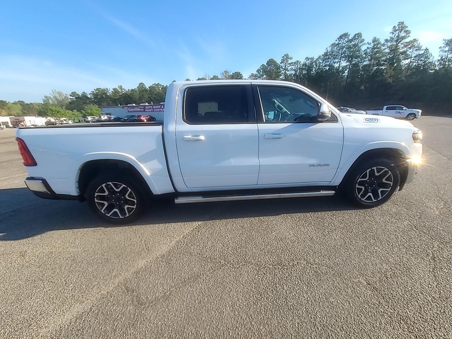 2025 Ram 1500 Laramie - 5