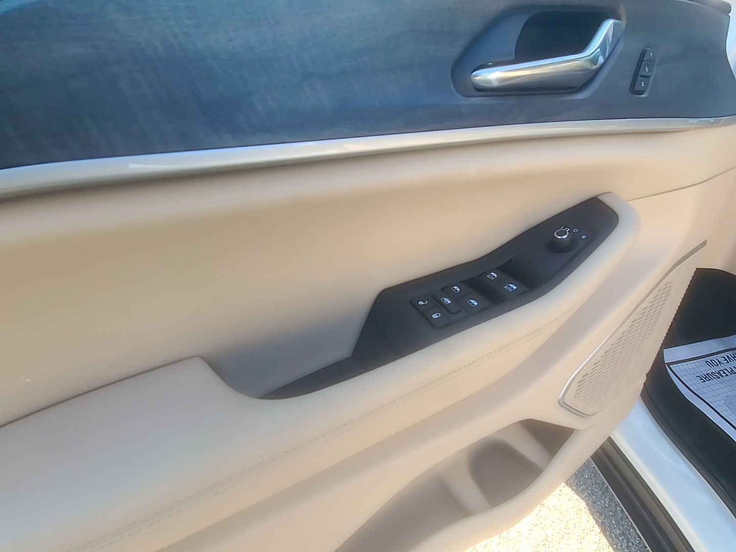 2026 Jeep Grand Cherokee L LIMITED 4X2 Bright White at Griffin CDJR