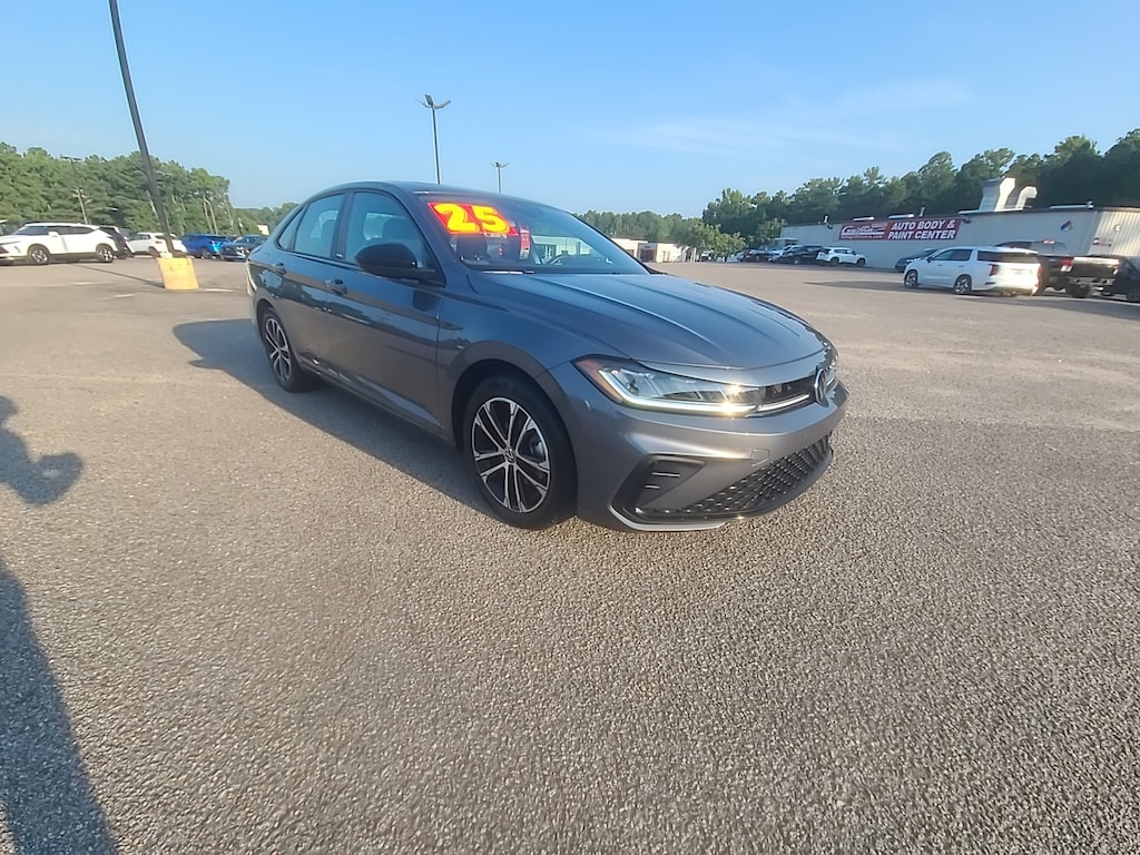 Used 2025 Volkswagen Jetta Sport Car