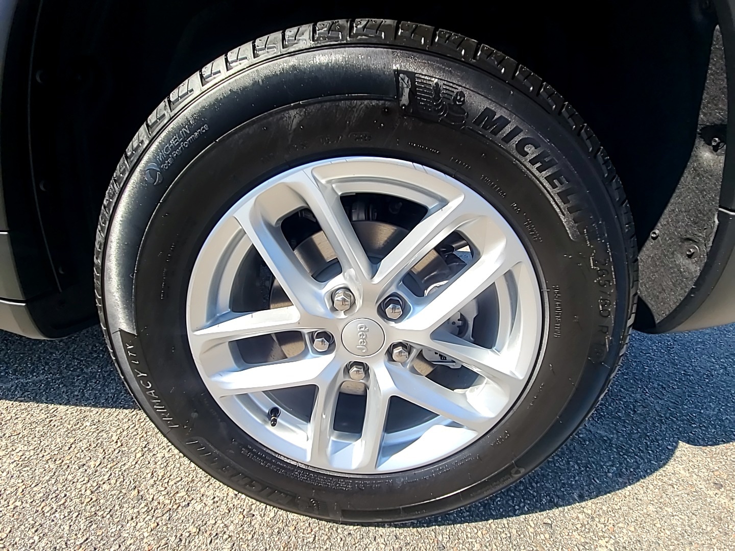 2025 Jeep Grand Cherokee LAREDO X 4X2 Velvet Red Pearlcoat at Griffin CDJR