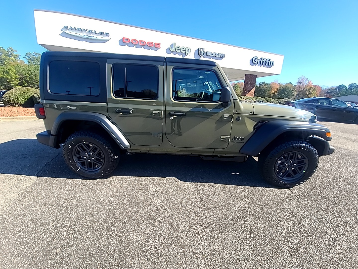 2026 Jeep Wrangler 4-DOOR SPORT S - 3