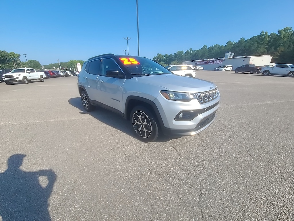 Used 2025 Jeep Compass Limited Sport Utility
