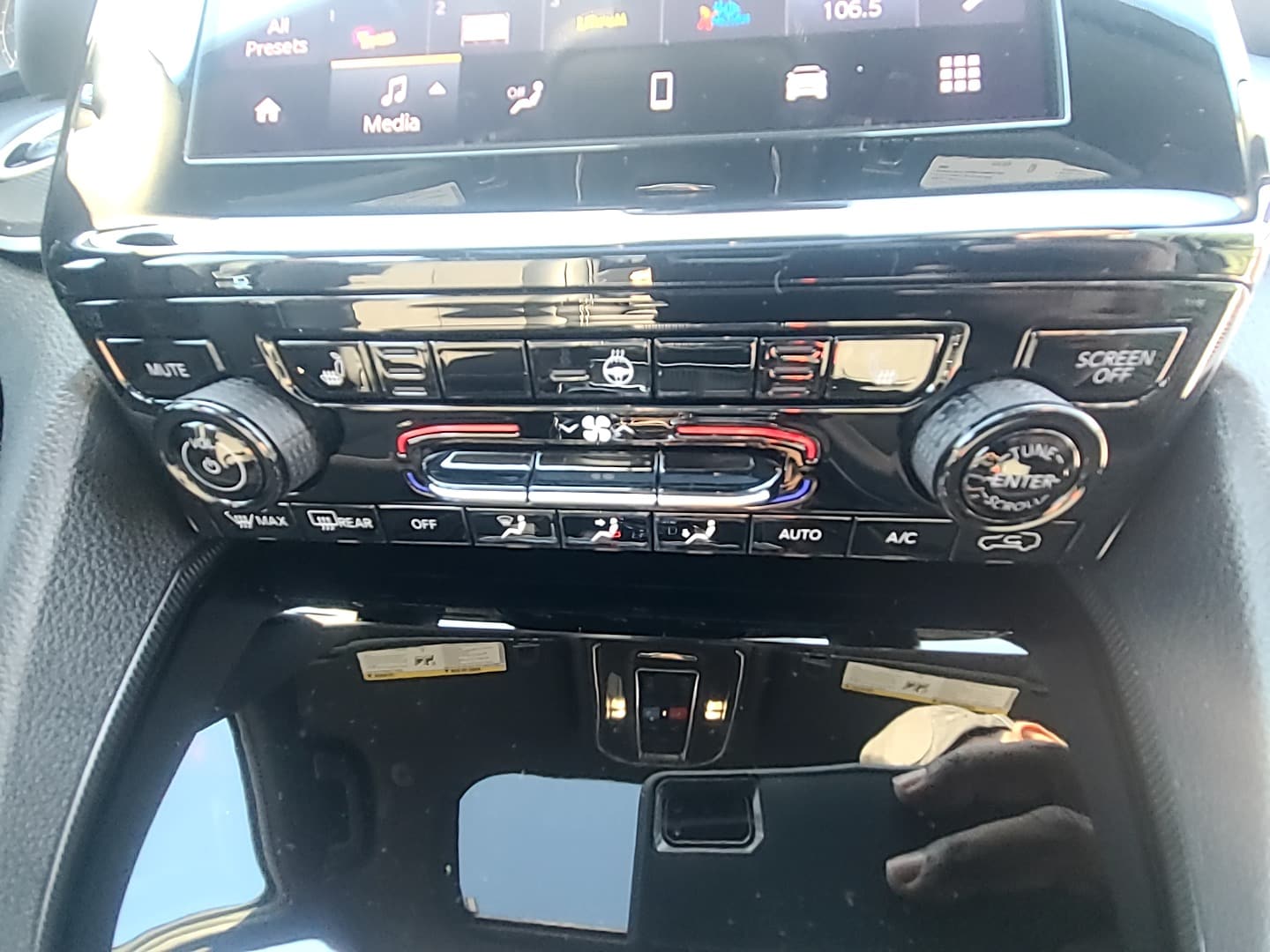 2025 Jeep Grand Cherokee L ALTITUDE X 4X2 - 8