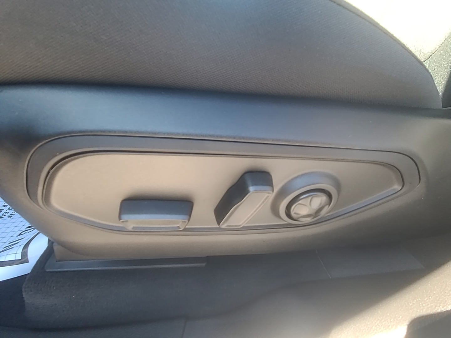 2026 Jeep Grand Cherokee L LAREDO X 4X4 Baltic Gray at Griffin CDJR