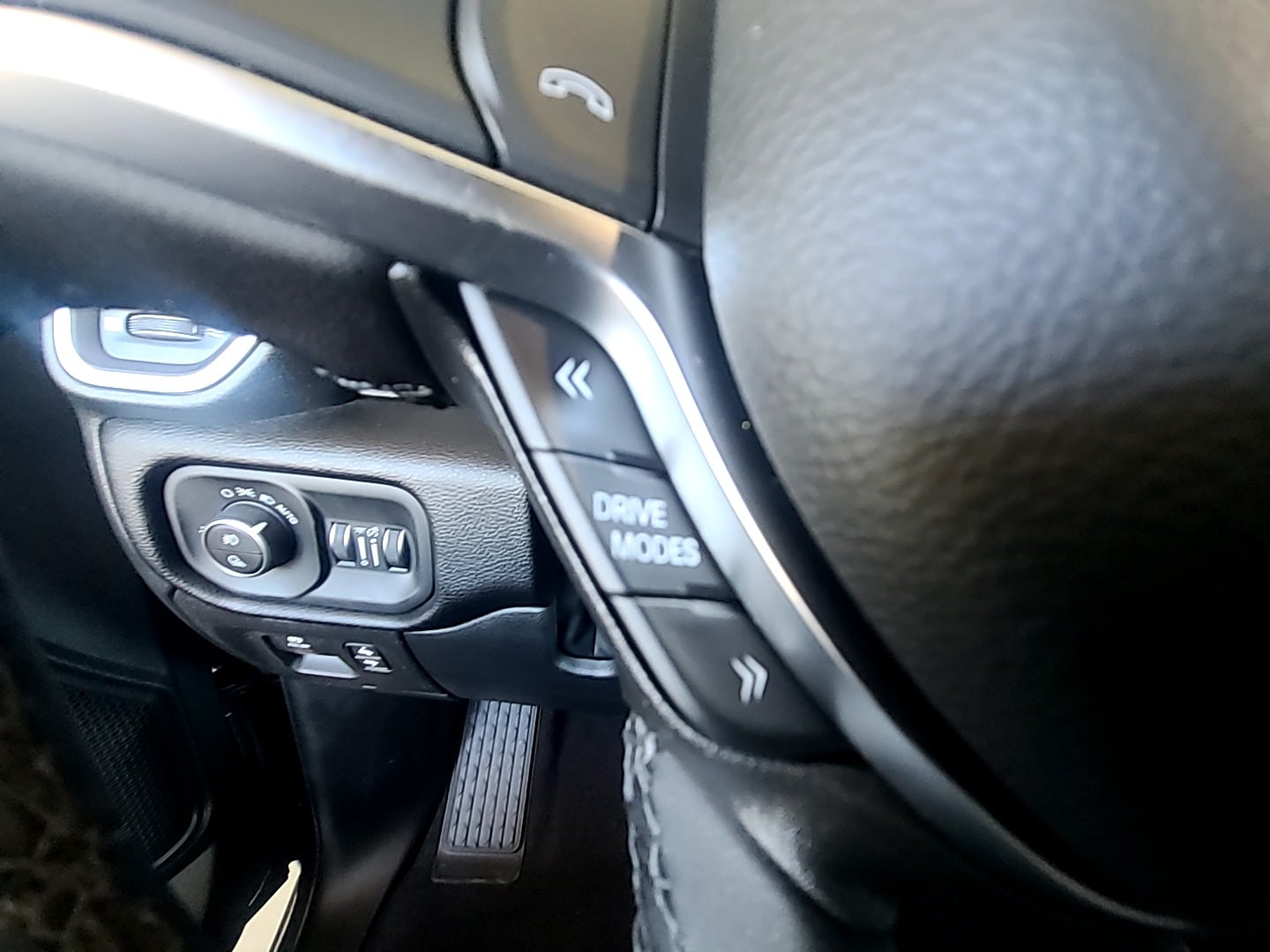 2026 Ram 1500 BIG HORN CREW CAB 4X4 5'7 BOX Granite Crystal at Griffin CDJR