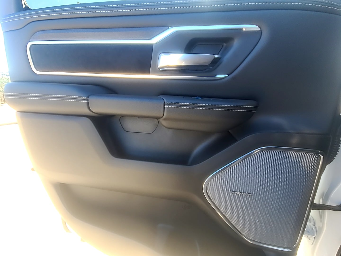 2026 Ram 1500 LARAMIE CREW CAB 4X4 5'7 BOX Ivory White Tri-Coat Pearlcoat at Griffin CDJR