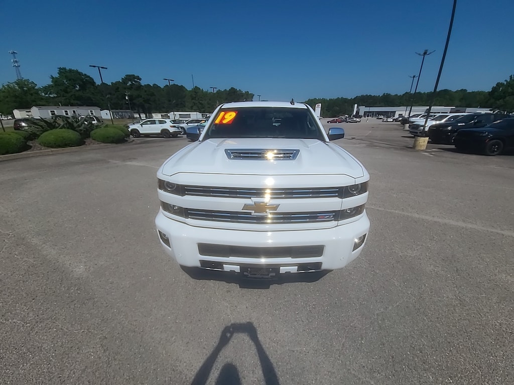 Used 2019 Chevrolet Silverado 2500HD LT Crew Cab Pickup