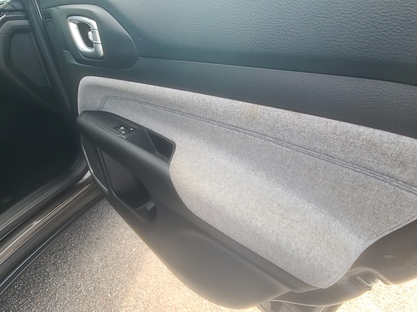 2024 Jeep Compass Latitude Gray at Cooper Chevrolet GMC