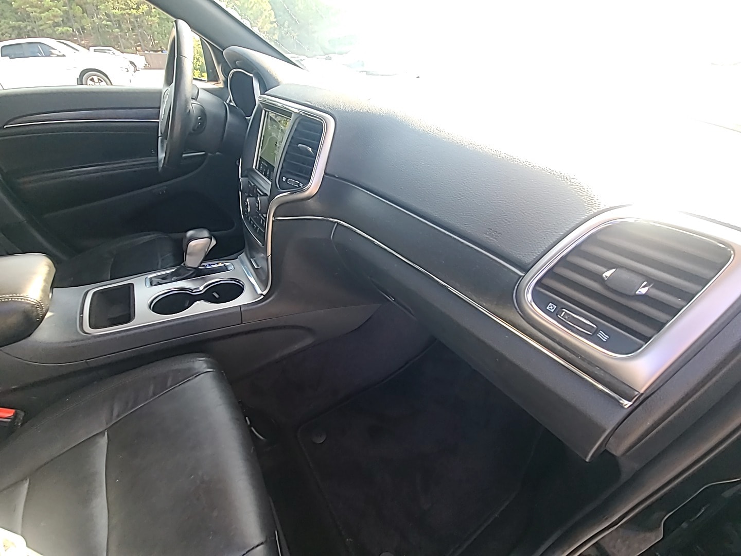 2018 Jeep Grand Cherokee Limited Diamond Black Crystal Pearlcoat at Payless Car Sales