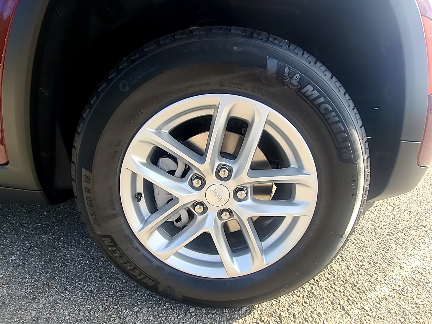 2025 Jeep Grand Cherokee LAREDO X 4X4 - 3