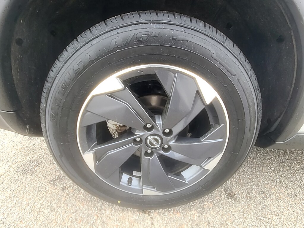 Used 2025 Nissan Rogue SV Sport Utility