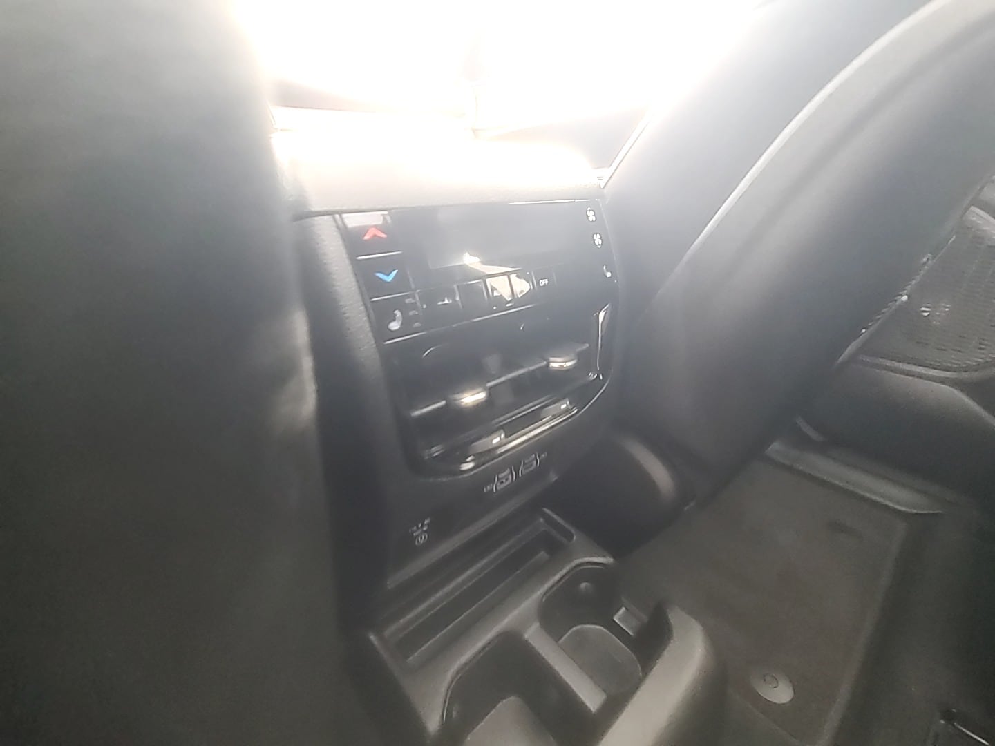 2024 Jeep Grand Cherokee L Limited Baltic Gray Metallic Clearcoat at Low Country Motors