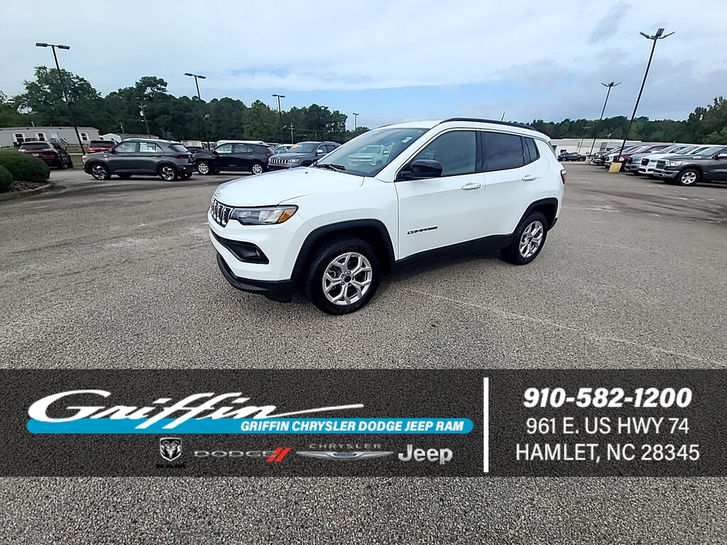 Used 2025 Jeep Compass Latitude Sport Utility