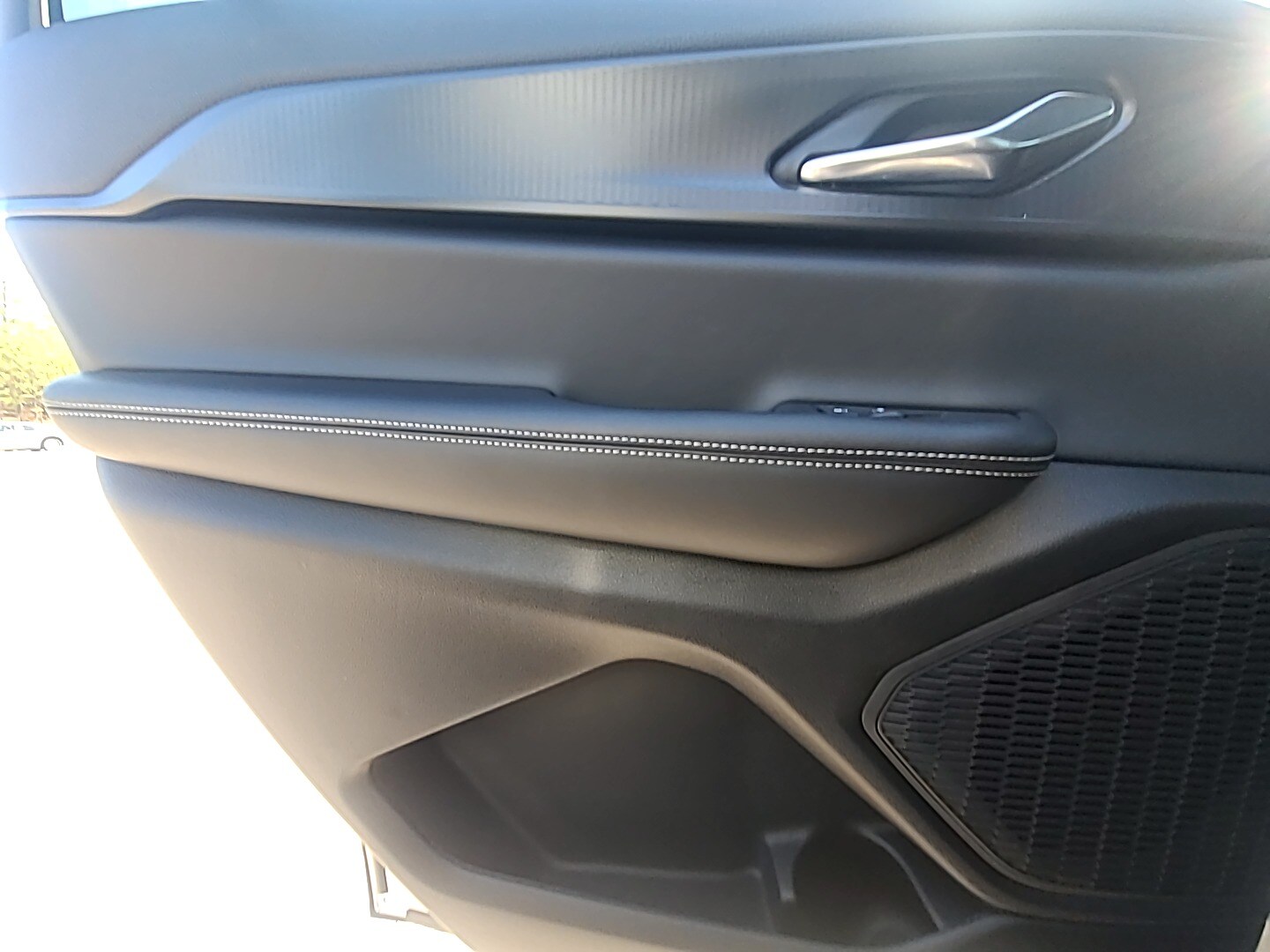 2025 Jeep Grand Cherokee L ALTITUDE X 4X2 Silver Zynith at Griffin CDJR