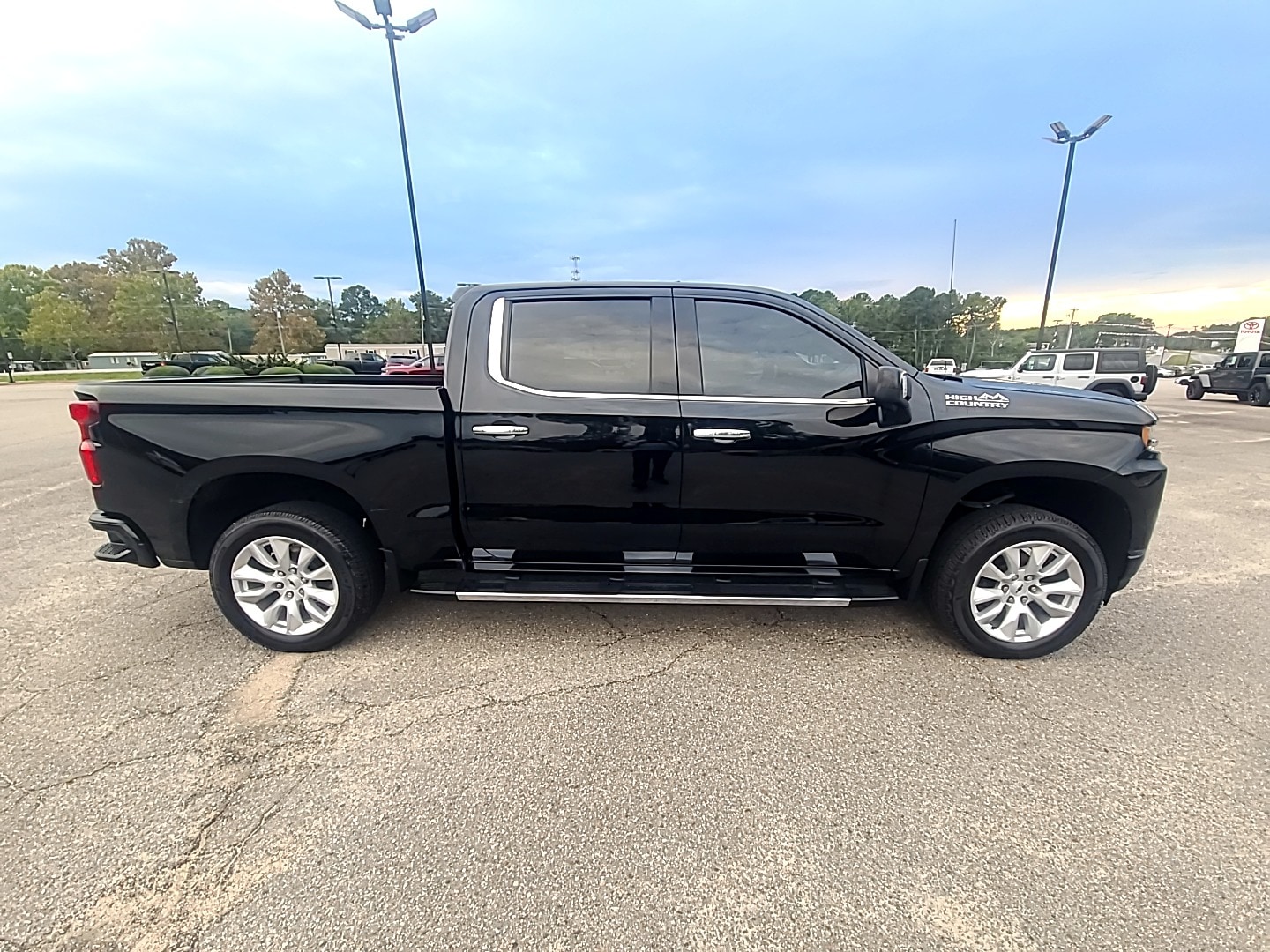 2021 Chevrolet Silverado 1500 High Country - 6